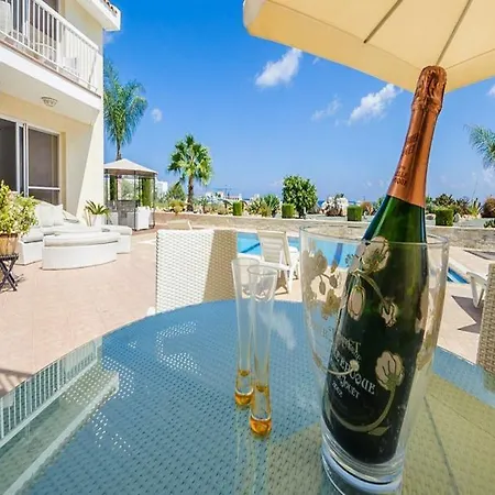 Oceanview Luxury 113 * Pernera