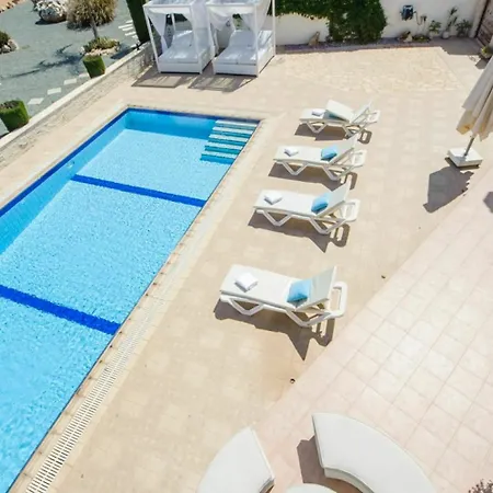 Oceanview Luxury 113 Apartment Pernera