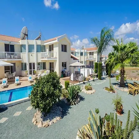 Oceanview Luxury 113 * Pernera