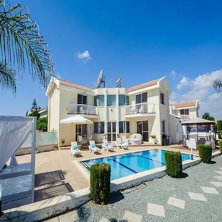 Oceanview Luxury 113 Apartment Pernera