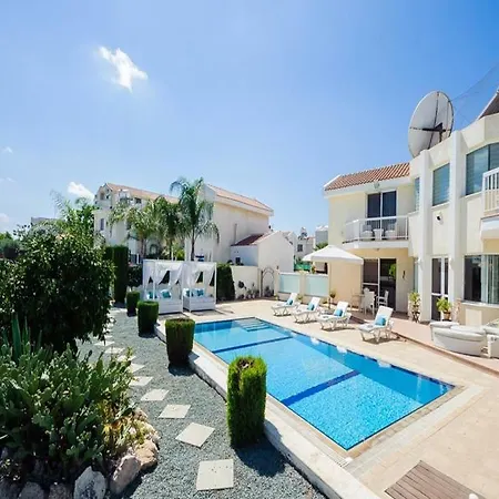 Apartment Oceanview Luxury 113 *