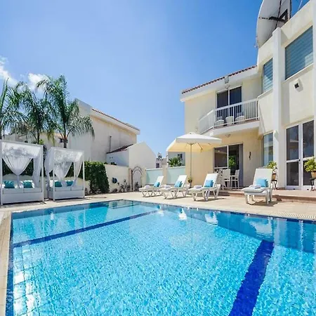 Apartment Oceanview Luxury 113 Pernera