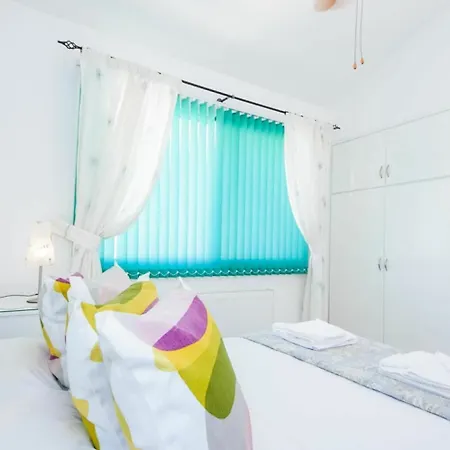 Apartment Oceanview Luxury 113 *