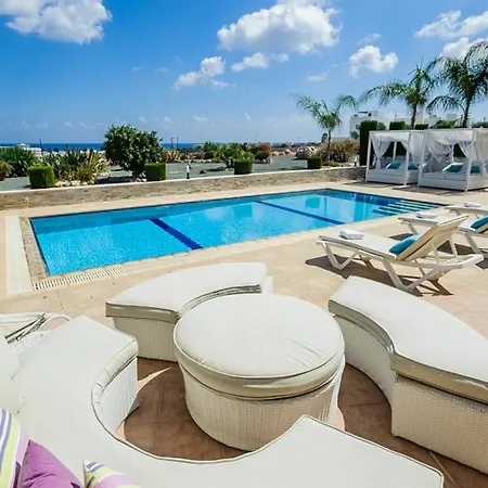 Oceanview Luxury 113